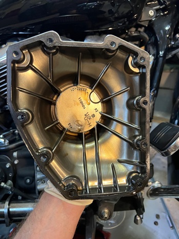 Harley Twin Cam remove cam cover without taking off entire exhaust system 2005 Harley TC88 cam cover