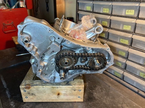 850 Commando cam chain install