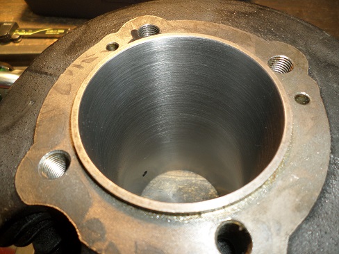 motorcycle cylinder boring