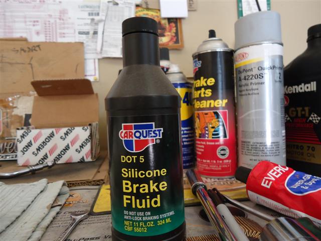 Rebuilding a Sportster caliper Rebuild Harley caliper