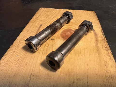 caliper mounting bolts 1981 Harley mounting bolts for Harley twin front calipers