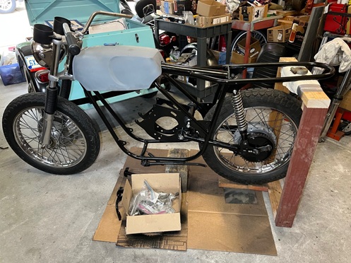rear wheel installation install rear wheel 1974 Norton Commando