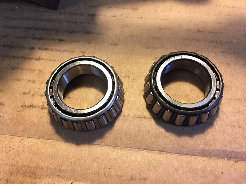 Ironhead sprocket shaft bearings 1980 Sportster engine assembly