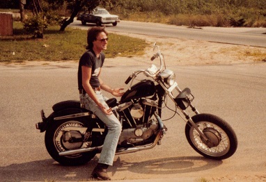 Rigid frame Ironhead Sportster Hardtail Ironhead Sportster, author Mark Trotta