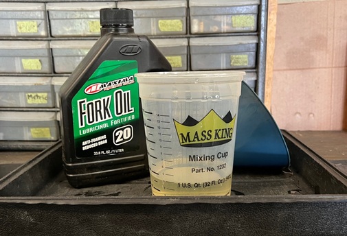motorcycle fork oil 20w how much oil for Hydra Glide forks