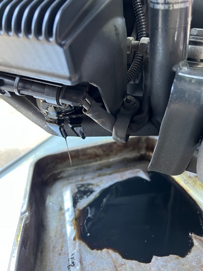 2005 Road King oil change Harley Three Hole Oil Change