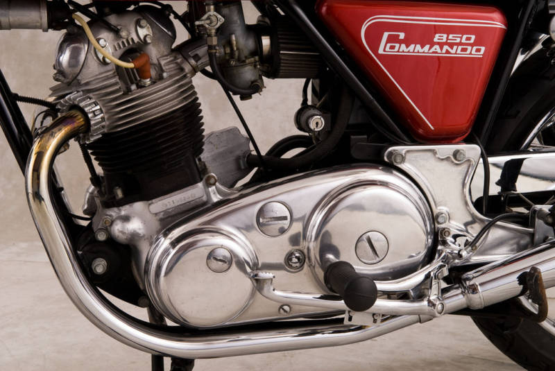 Norton Commando history right to left-side shift Norton Commando
