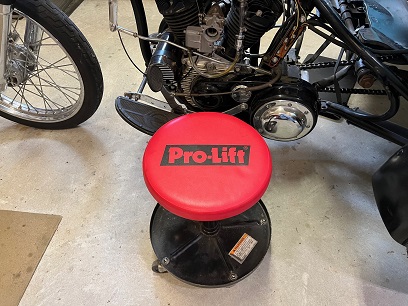 rolling garage chair review