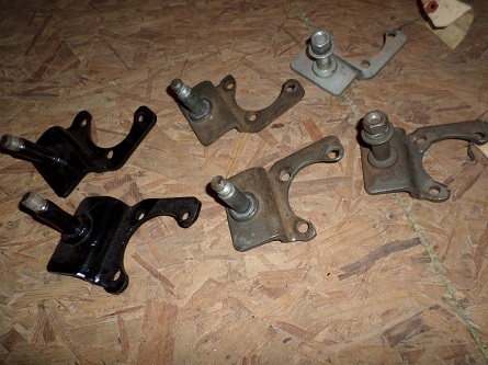 Servi-car shock mounts