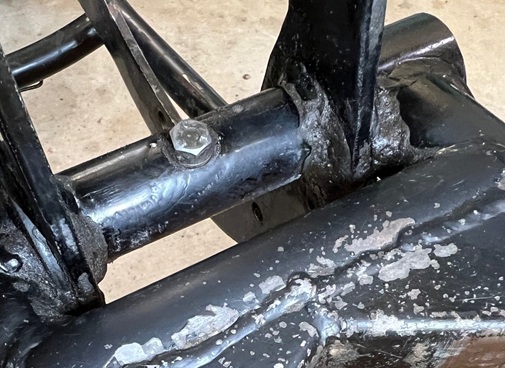Commando swing arm cross tube bolt 1974 Norton Commando restoration