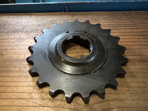 Norton Commando final gearing