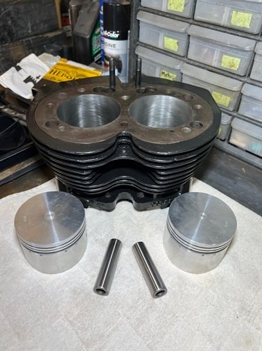 motorcycle pistons and pins