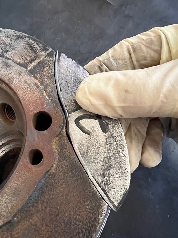 bevel edge before butt welding repair cracked cooling fins on motorcycle