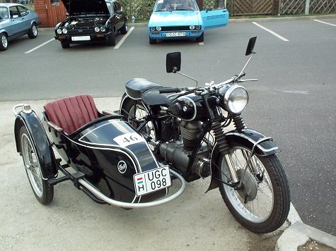 history of BMW motorcycles