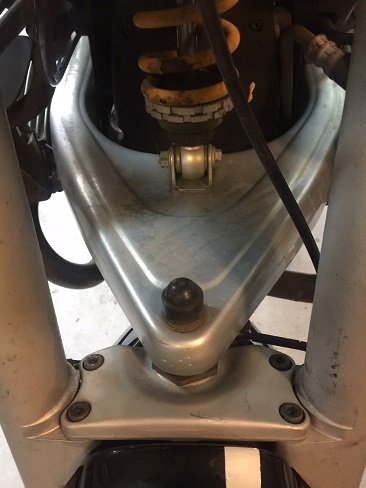 BMW R1100R Telelever front suspension