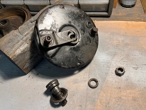 rear drum dummy axle 06-2067 Norton Commando dummy axle