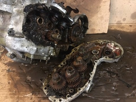 Harley 45 engine teardown Harley WLA engine teardown and inspection