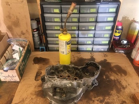split the cases Harley 45 engine harley 45 right side engine case