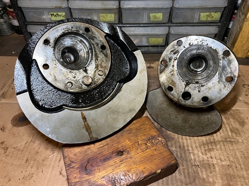 Norton Commando flywheel and crankshaft cheeks