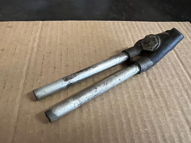 timing cover removal Norton Commando motorcycle