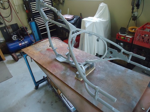 Servicar frame in primer Harley-Davidson Servi-car frame in primer