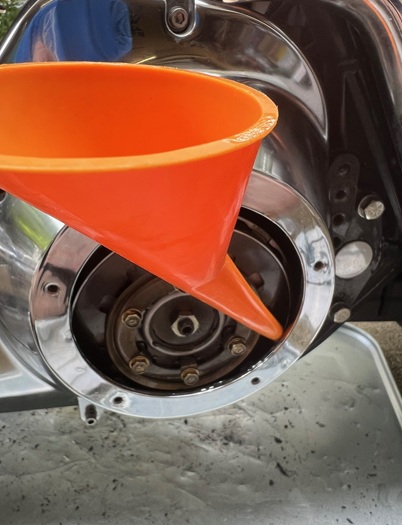 Twin Cam primary fluid refill