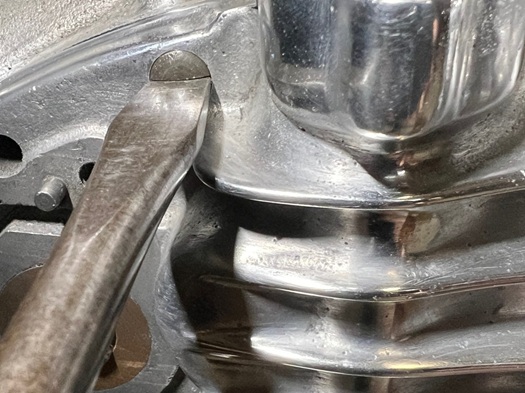 Harley gear case screws