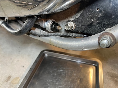 Ironhead and Evo Sportster prime oil pump