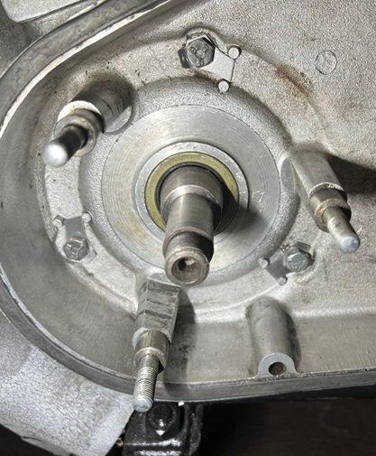 Norton Commando chaincase removal