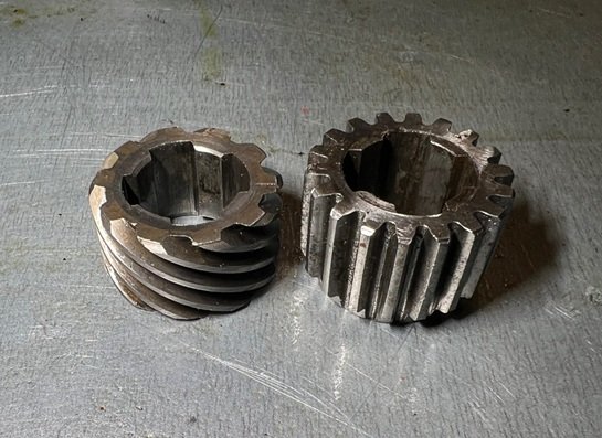 Harley 45 install pinion gear